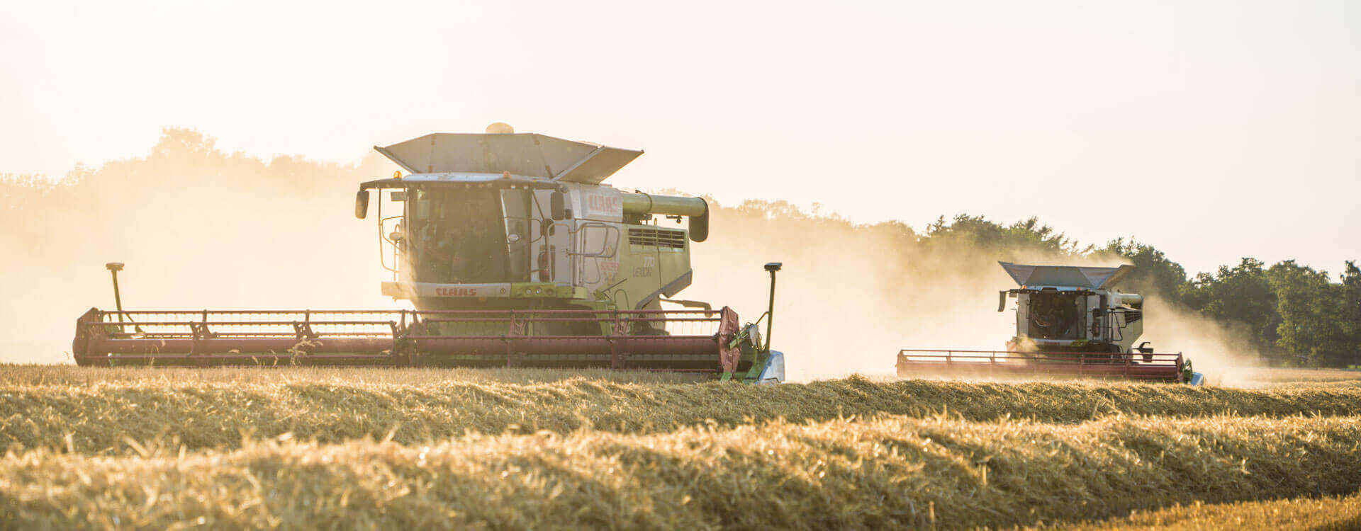 Scheper Lohnunternehmen Friesoythe - Arbeit auf dem Feld