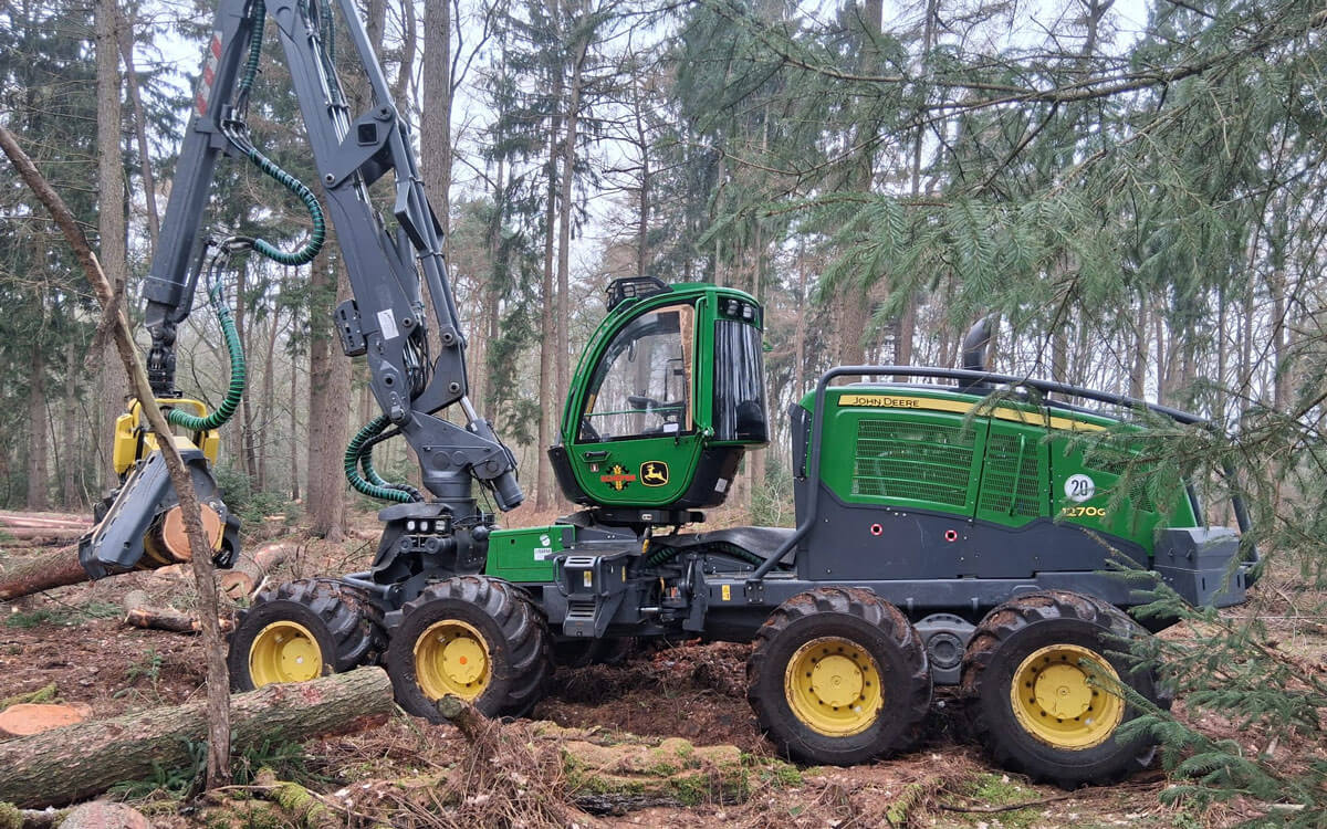 John Deere 1270G