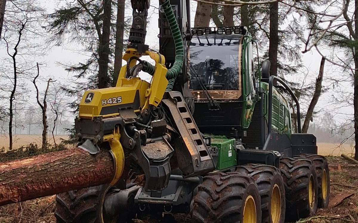 John Deere 1270G